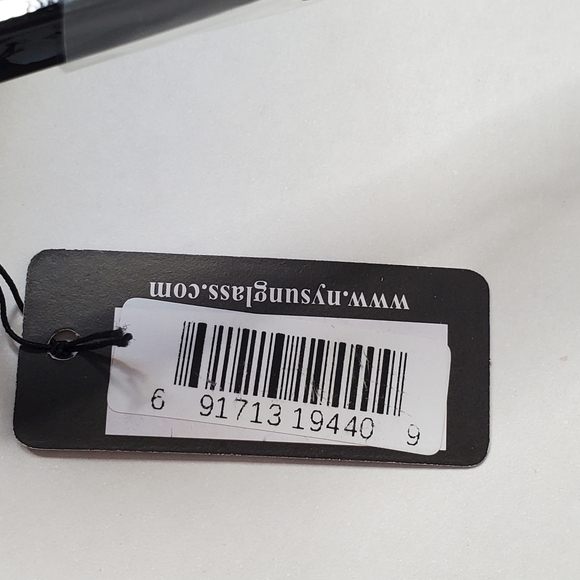 NY Sunglasses - Picture 10 of 10